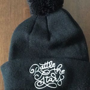 Hat black rattle the stars